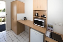 10 Deluxe Kitchenette